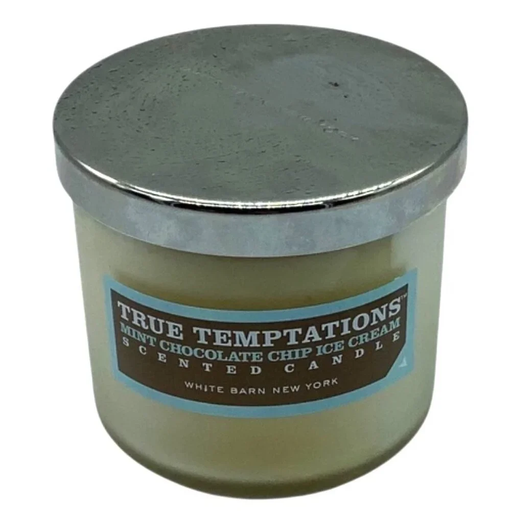 True Temptations Mint Chocolate Chip Ice Cream Scented Candle White Barn 4 oz. - Picture 1 of 3
